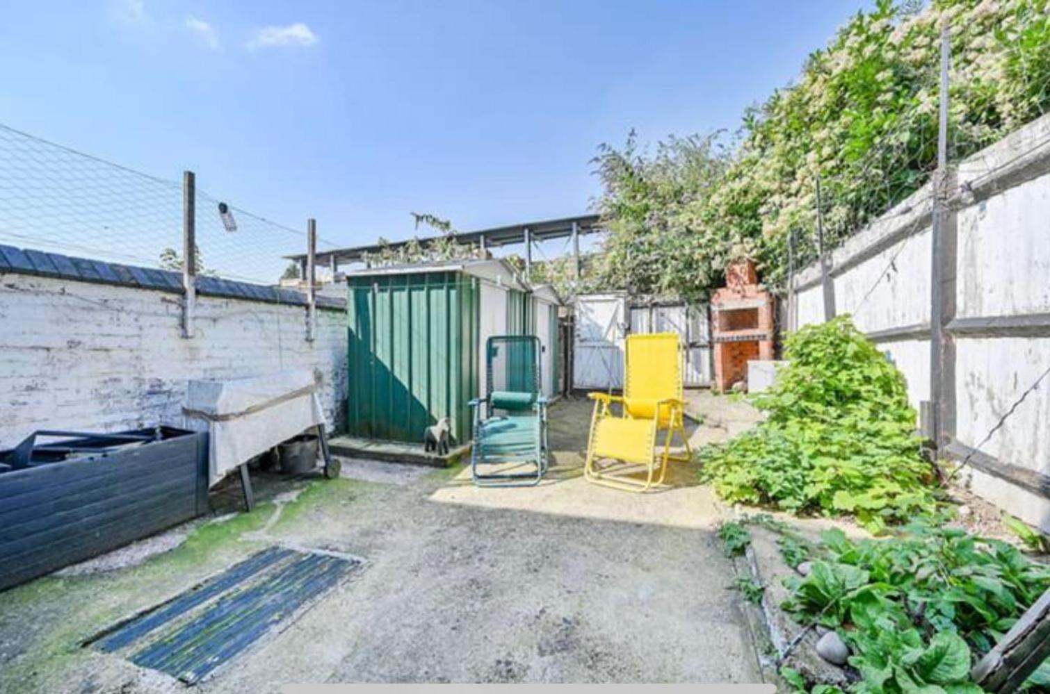 Zone 2 Ferienhaus *